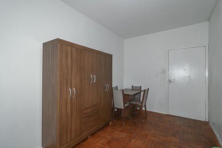 Apartamento à venda com 22m², 0 quarto e sem vagaSala / Quarto