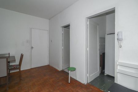 Sala / Quarto de apartamento à venda com 0 quarto, 22m² em Floresta, Porto Alegre