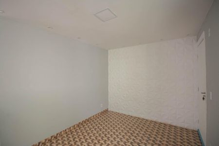 Sala de apartamento para alugar com 2 quartos, 55m² em Vista Alegre, São Gonçalo