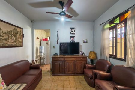 Casa para alugar com 110m², 3 quartos e 2 vagas Casa para alugar com 110m², 3 quartos e 2 vagasSala
