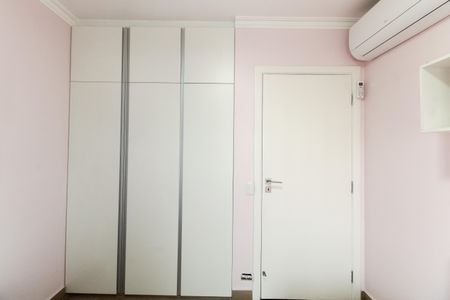 Apartamento à venda com 89m², 3 quartos e 2 vagasQuarto 2
