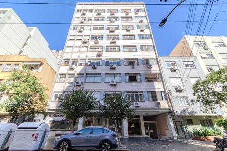 Apartamento para alugar com 72m², 2 quartos e 1 vagaFachada