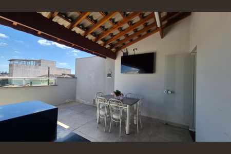 Casa à venda com 115m², 2 quartos e 2 vagas Casa à venda com 115m², 2 quartos e 2 vagasCobertura