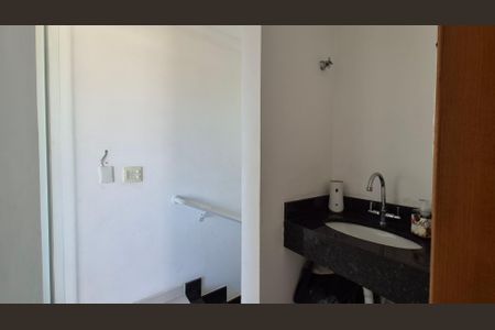Casa à venda com 115m², 2 quartos e 2 vagas Casa à venda com 115m², 2 quartos e 2 vagasLavabo
