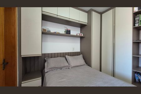 Casa à venda com 115m², 2 quartos e 2 vagas Casa à venda com 115m², 2 quartos e 2 vagasSuíte 2