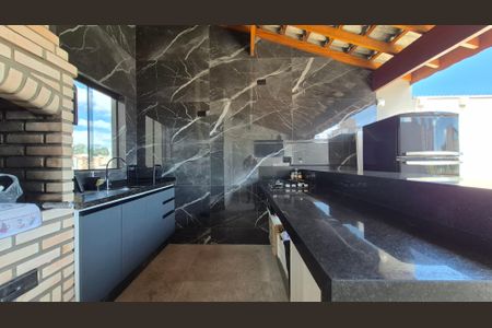 Casa à venda com 115m², 2 quartos e 2 vagas Casa à venda com 115m², 2 quartos e 2 vagasCobertura