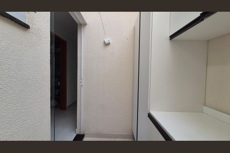 Casa à venda com 115m², 2 quartos e 2 vagas Casa à venda com 115m², 2 quartos e 2 vagasLavanderia