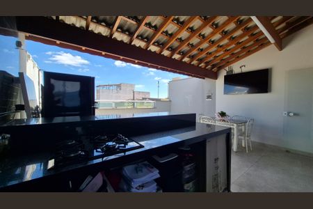 Casa à venda com 115m², 2 quartos e 2 vagas Casa à venda com 115m², 2 quartos e 2 vagasCobertura