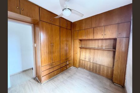 Apartamento à venda com 60m², 3 quartos e 1 vagaQuarto