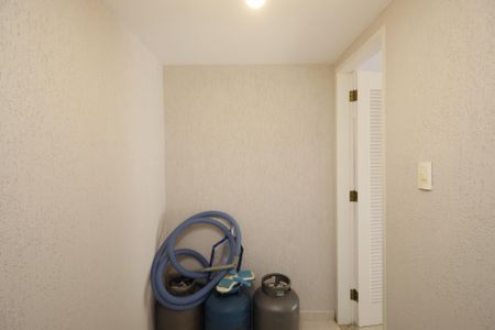 Casa de condomínio para alugar com 250m², 4 quartos e 3 vagasDespensa