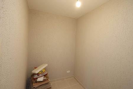 Casa de condomínio para alugar com 250m², 4 quartos e 3 vagasDespensa