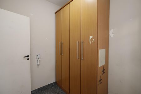 Casa de condomínio para alugar com 250m², 4 quartos e 3 vagasQuarto 5