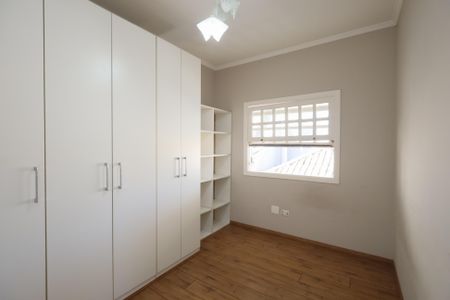 Casa de condomínio para alugar com 250m², 4 quartos e 3 vagasQuarto 4