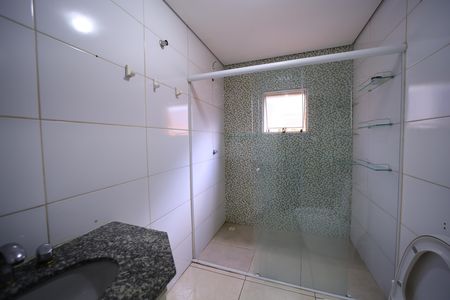 Banheiro de casa à venda com 2 quartos, 60m² em Vila Santo Henrique, São Paulo