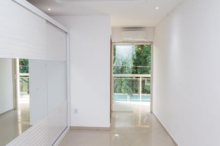 Casa de condomínio para alugar com 128m², 2 quartos e 1 vagaQuarto Suíte