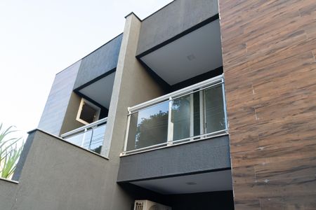 Casa de condomínio para alugar com 128m², 2 quartos e 1 vagaVaranda