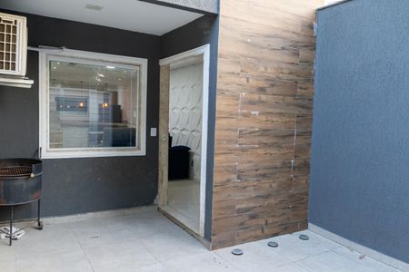 Casa de condomínio para alugar com 128m², 2 quartos e 1 vagaVaranda