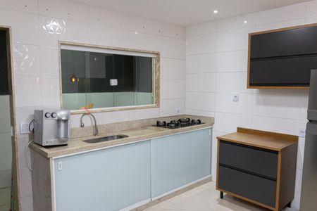 Casa de condomínio para alugar com 128m², 2 quartos e 1 vagaCozinha