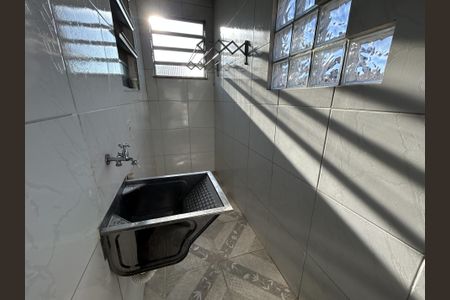 Casa para alugar com 136m², 2 quartos e 1 vagaÁrea de Serviço