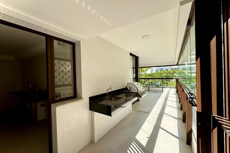 Apartamento à venda com 167m², 3 quartos e 2 vagas
