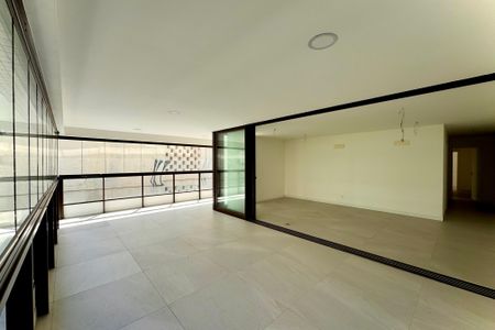 Apartamento à venda com 3 quartos, 167m² em Botafogo, Rio de Janeiro