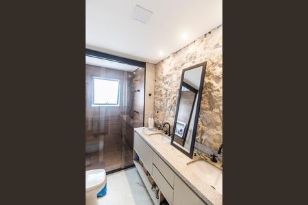 Apartamento à venda com 120m², 3 quartos e 2 vagasBanheiro da Suíte