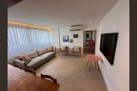 Sala de apartamento à venda com 2 quartos, 93m² em Leblon, Rio de Janeiro