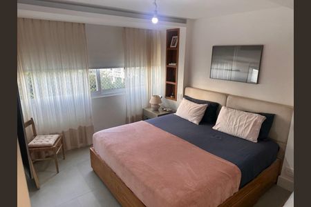 Quarto de apartamento à venda com 2 quartos, 93m² em Leblon, Rio de Janeiro