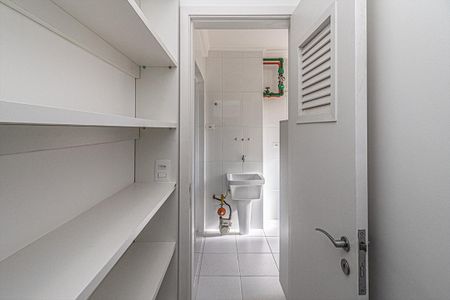 Apartamento à venda com 108m², 4 quartos e 3 vagasdespensa na área de serviço_2