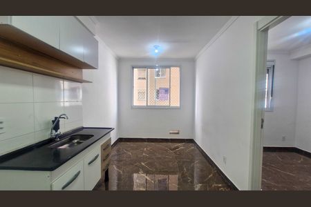 Sala/Cozinha de apartamento para alugar com 1 quarto, 25m² em Jardim Prudência, São Paulo