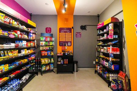 Apartamento à venda com 57m², 2 quartos e 1 vaga Apartamento à venda com 57m², 2 quartos e 1 vagaMini mercado