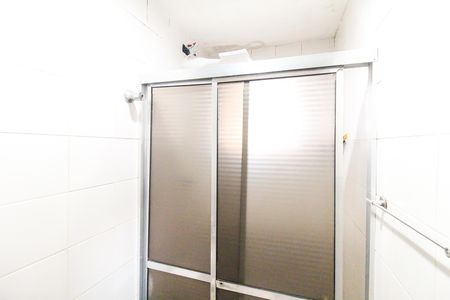 Apartamento à venda com 57m², 2 quartos e 1 vaga Apartamento à venda com 57m², 2 quartos e 1 vagaBanheiro