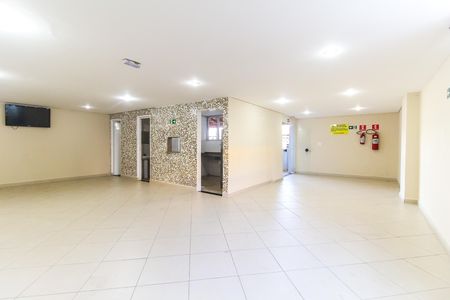 Apartamento à venda com 57m², 2 quartos e 1 vaga Apartamento à venda com 57m², 2 quartos e 1 vagaÁrea comum - Salão de festas