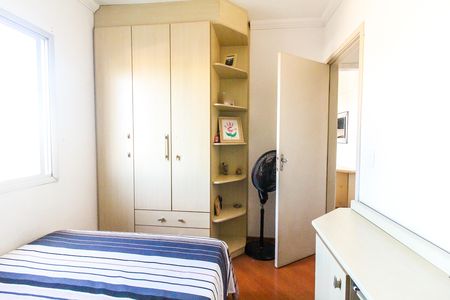 Quarto 2 de apartamento à venda com 2 quartos, 57m² em Vila Rosaria, São Paulo