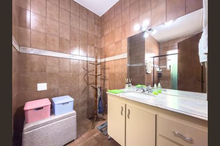 Apartamento à venda com 183m², 4 quartos e 2 vagasBanheiro Suíte - 1º Piso