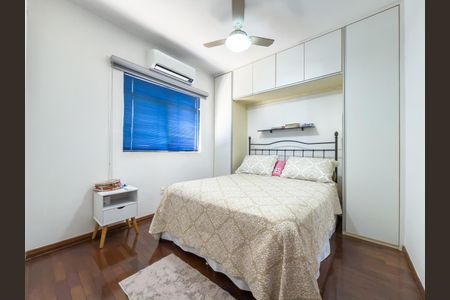 Apartamento à venda com 183m², 4 quartos e 2 vagasQuarto 2 - Suíte
