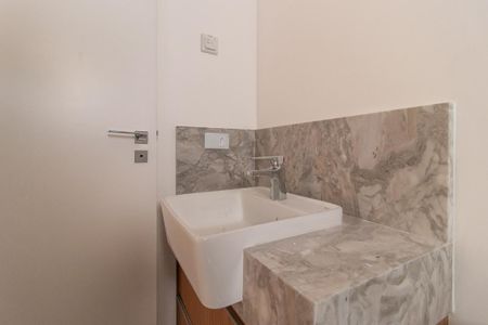 Apartamento para alugar com 117m², 2 quartos e 2 vagasBanheiro da Suíte 1