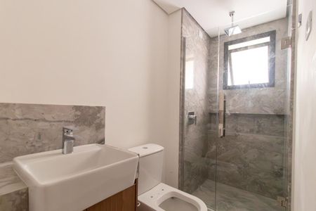 Apartamento para alugar com 117m², 2 quartos e 2 vagasBanheiro da Suíte 2