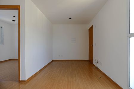 Sala de apartamento para alugar com 2 quartos, 41m² em Botujuru, Mogi das Cruzes