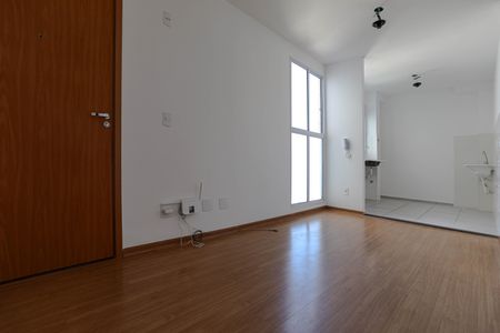 Sala de apartamento para alugar com 2 quartos, 41m² em Botujuru, Mogi das Cruzes