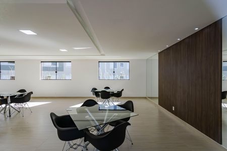 Apartamento para alugar com 41m², 2 quartos e 2 vagasÁrea Comum