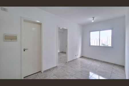 Apartamento à venda com 33m², 1 quarto e sem vaga Apartamento à venda com 33m², 1 quarto e sem vagaSala