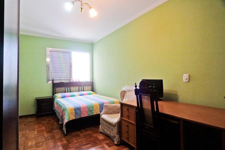 Apartamento à venda com 128m², 3 quartos e 2 vagasSuíte