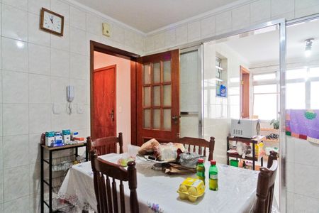 Apartamento à venda com 128m², 3 quartos e 2 vagasCozinha