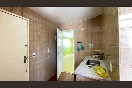 Apartamento à venda com 52m², 1 quarto e 1 vaga Apartamento à venda com 52m², 1 quarto e 1 vagaCozinha