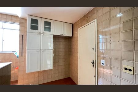Apartamento à venda com 52m², 1 quarto e 1 vaga Apartamento à venda com 52m², 1 quarto e 1 vagaCozinha