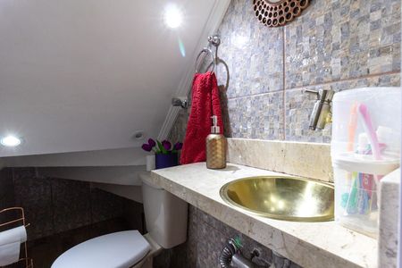 Casa à venda com 152m², 2 quartos e 1 vagaLavabo