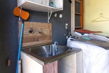 Casa à venda com 152m², 2 quartos e 1 vagaÁrea de Serviço