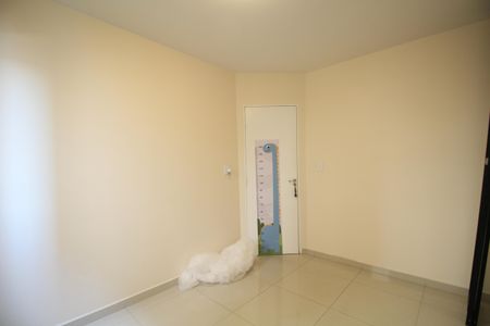 Apartamento para alugar com 61m², 3 quartos e 1 vagaQuarto 2