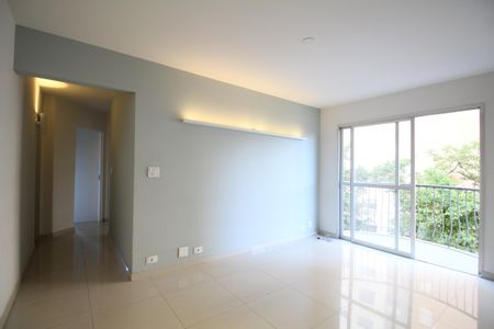 Sala de apartamento para alugar com 3 quartos, 61m² em Vila das Belezas, São Paulo